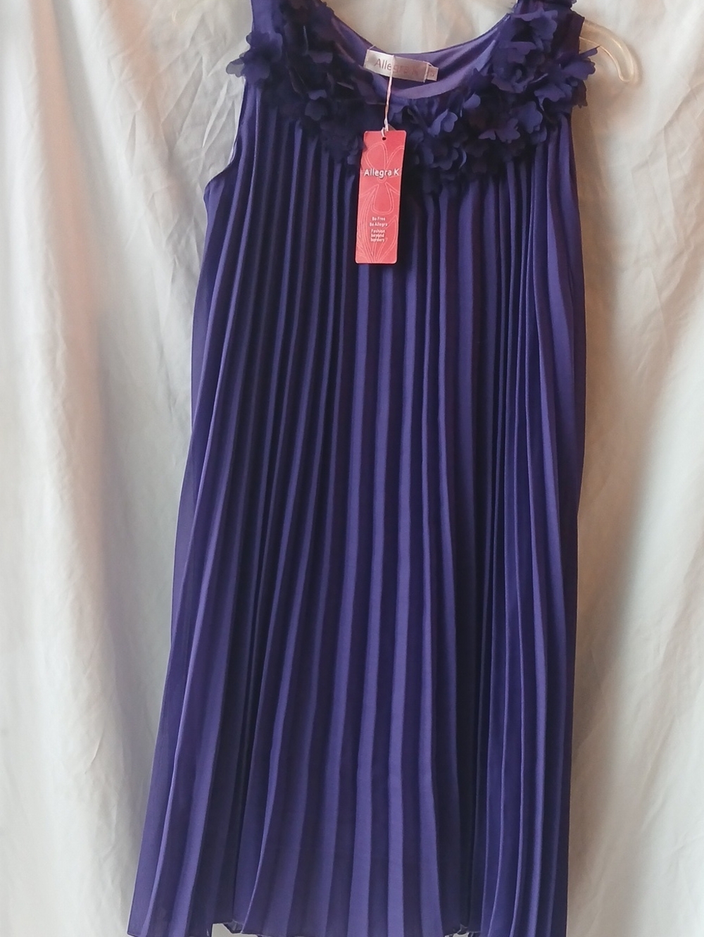 Vibrant Purple Sleeveless Pleated Dress with Floral Neckline